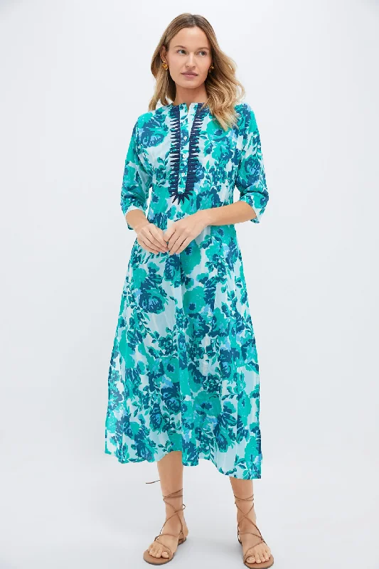Midi dresses with pleated skirts for a timeless and elegant appeal Light Blue Petunia Long Kurta Midi dresses with pleated skirts for a timeless and elegant appeal Light Blue Petunia Long Kurta