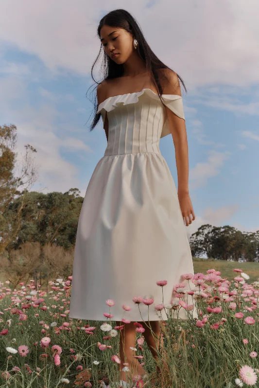 Midi dresses with button - front designs for a classic touch Orla Strapless Cotton Midi Dress - White Midi dresses with button - front designs for a classic touch Orla Strapless Cotton Midi Dress - White