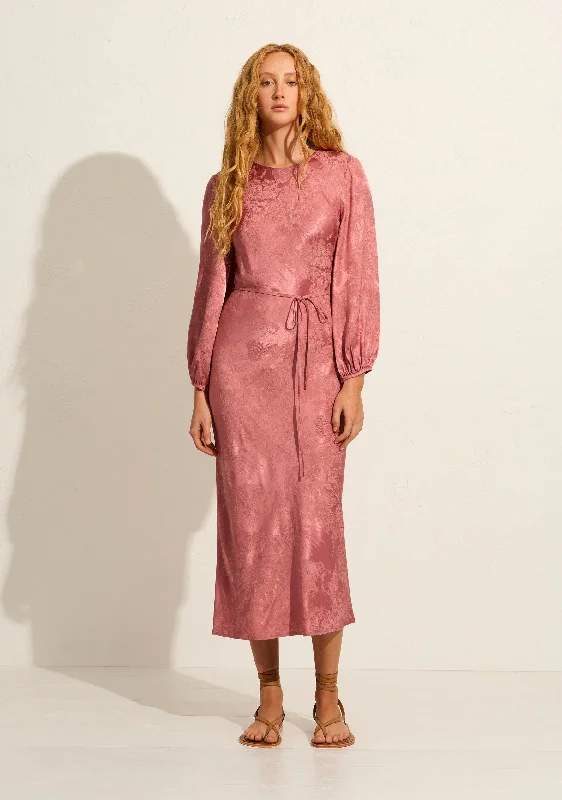 Midi dresses with ruffled bodices for a more pronounced feminine look Clara Midi Dress Midi dresses with ruffled bodices for a more pronounced feminine look Clara Midi Dress