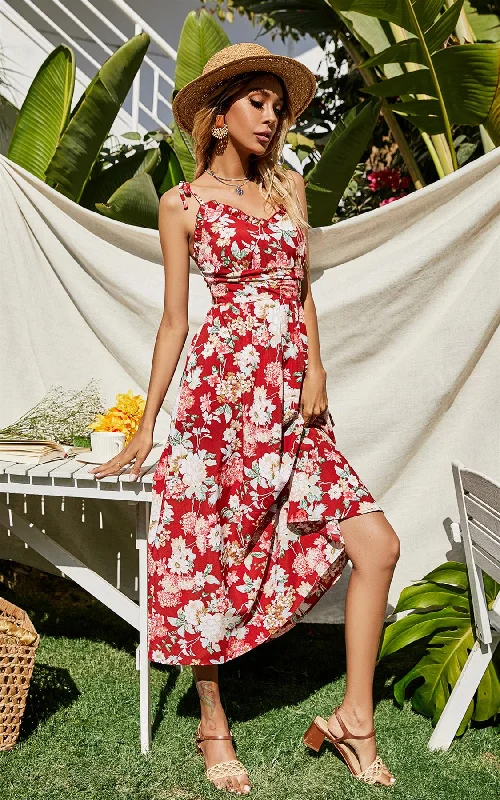 Midi dresses with ruched bodices for a feminine and fitted feel Hübsches Midikleid mit Riemchen und Bardot-Print in Rot Midi dresses with ruched bodices for a feminine and fitted feel Hübsches Midikleid mit Riemchen und Bardot-Print in Rot