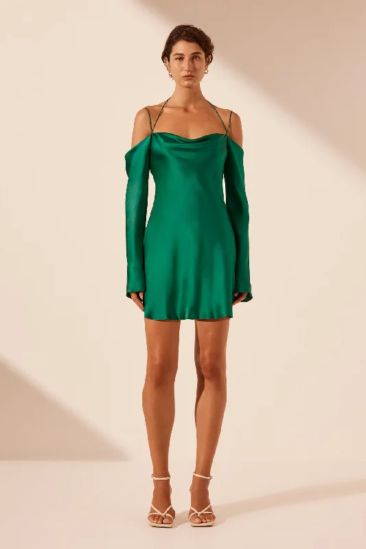 Mini dresses with geometric prints for a modern aesthetic ELLE SILK OFF THE SHOULDER TIE MINI DRESS - EMERALD GREEN Mini dresses with geometric prints for a modern aesthetic ELLE SILK OFF THE SHOULDER TIE MINI DRESS - EMERALD GREEN