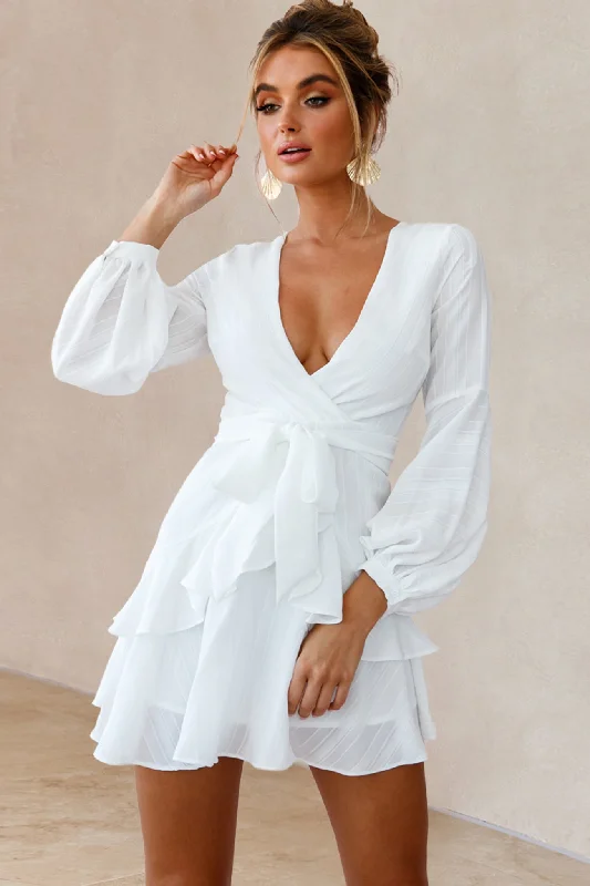 Printed mini dresses for a casual day out Kerry Layered Balloon Sleeve Dress White