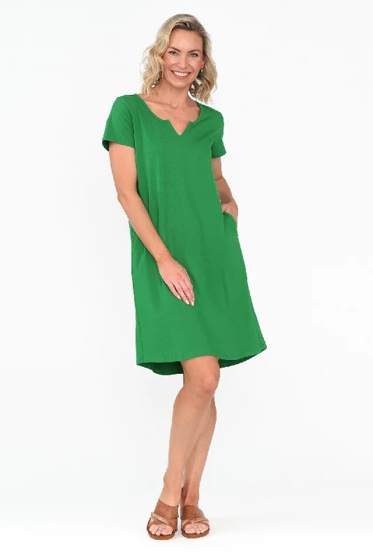 High - low midi dresses with geometric patterns for a modern party Mandy Green Cotton Tee Dress High - low midi dresses with geometric patterns for a modern party Mandy Green Cotton Tee Dress