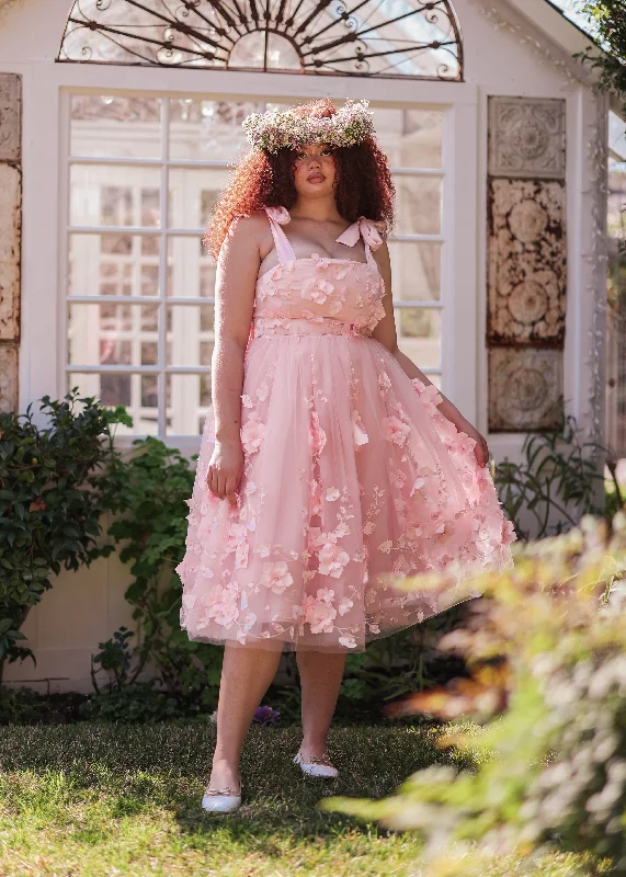 Midi dresses with animal prints for a bold and confident appearance Sweet Pea Dress