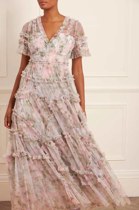 Midi dresses with keyhole backs for a flirty and unexpected detail Rose Powder Ruffle Gown Midi dresses with keyhole backs for a flirty and unexpected detail Rose Powder Ruffle Gown