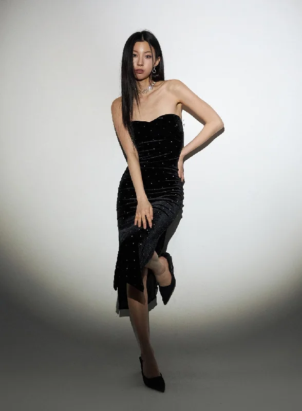 Midi dresses with fringe details for a fun and energetic style Velvet Sweetheart Tube Top Maxi Dress ID306