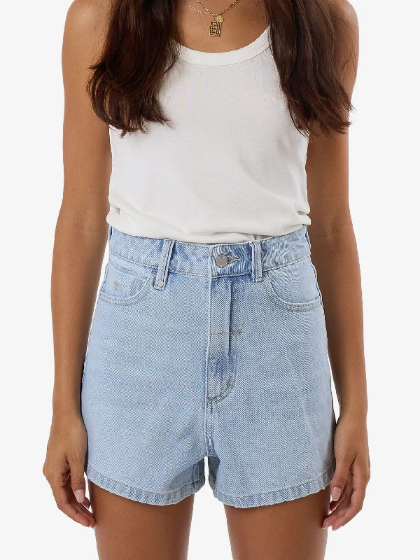 Plus Size Women's Denim Shorts with a Button - Fly in Dark Indigo for a Durable and Timeless StyleErica Short - Light Ash Blue