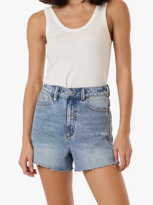 Plus Size Women's Denim Shorts with Embroidered Flowers in Light Blue for a Feminine TouchErica Short - Tempest Blue Thrashed