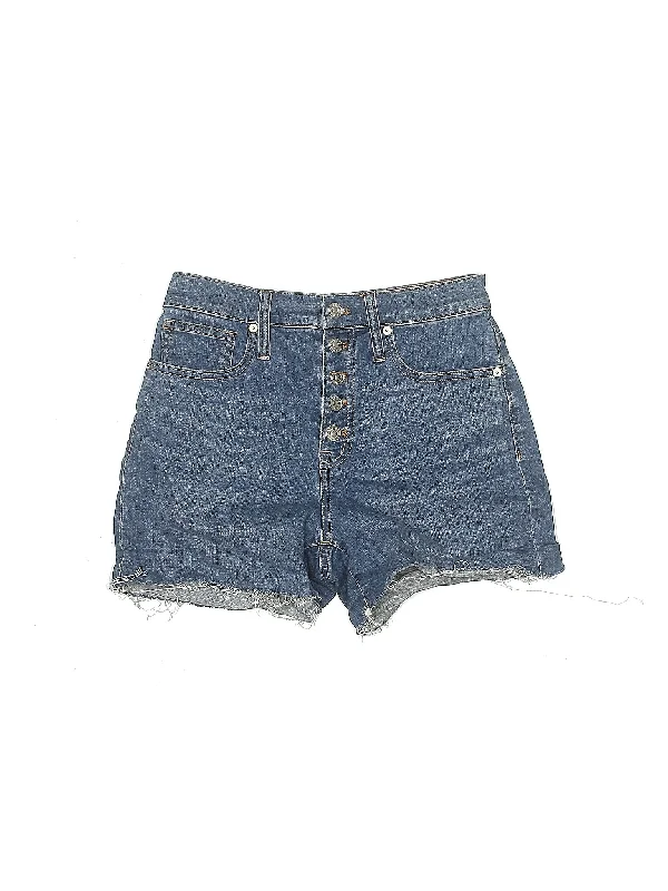 Plus Size Women's Stretch Denim Shorts with Belt Loops in Medium Wash for a Versatile FitHigh-Rise Denim Shorts in Light Wash