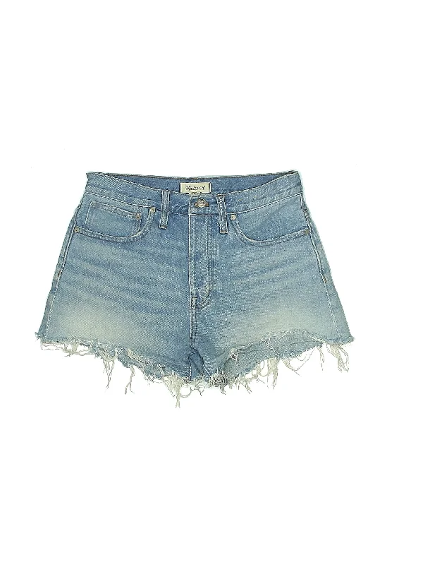 Women's Lace - Trimmed Shorts in White for a Romantic and Elegant OutfitHigh-Rise Denim Shorts in Medium Wash Women's Lace - Trimmed Shorts in White for a Romantic and Elegant OutfitHigh-Rise Denim Shorts in Medium Wash