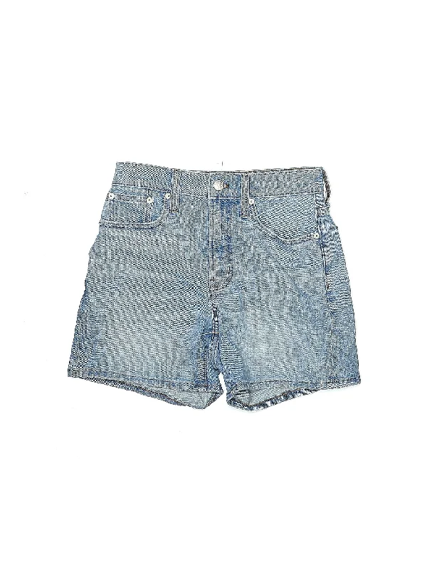 Plus Size Women's Denim Bermuda Shorts in Dark Wash for a Classic and Sophisticated StyleHigh-Rise Denim Shorts in Medium Wash
