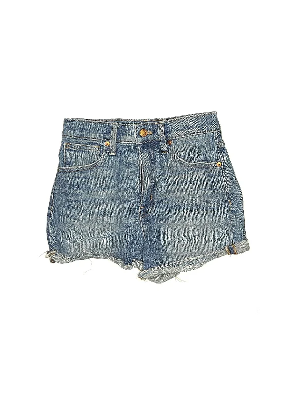 Plus Size Women's Stretch Cotton Athletic Shorts with Side Pockets for Workout SessionsHigh-Rise Denim Shorts in Medium Wash