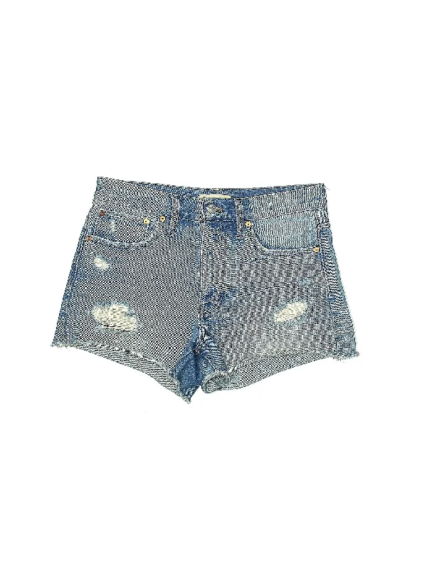 Plus Size Women's Stretch Denim Shorts with Belt Loops in Medium Wash for a Versatile FitHigh-Rise Denim Shorts in Medium Wash Plus Size Women's Stretch Denim Shorts with Belt Loops in Medium Wash for a Versatile FitHigh-Rise Denim Shorts in Medium Wash