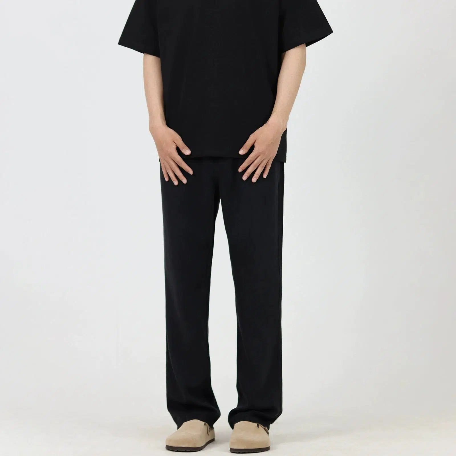 Skinny women jeans with a form - fitting designLightweight Straight Leg Jeans