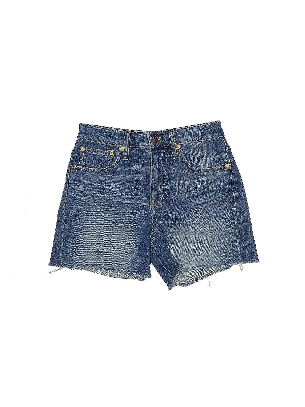 Women's Printed Animal Print Shorts in Brown and Black for a Bold and Fashion - Forward AppearanceLow-Rise Denim Shorts in Medium Wash