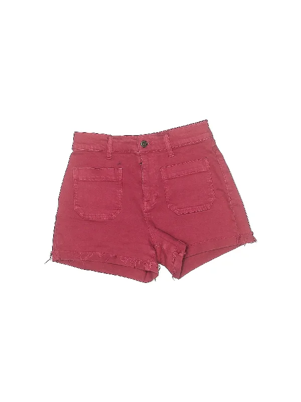 Plus Size Women's Denim Shorts with Embroidered Flowers in Light Blue for a Feminine TouchMid-Rise Denim Shorts