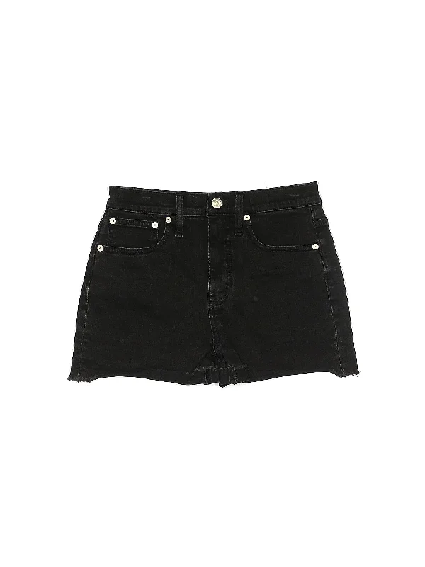 Women's Printed Animal Print Shorts in Brown and Black for a Bold and Fashion - Forward AppearanceMid-Rise Denim Shorts in Dark Wash Women's Printed Animal Print Shorts in Brown and Black for a Bold and Fashion - Forward AppearanceMid-Rise Denim Shorts in Dark Wash