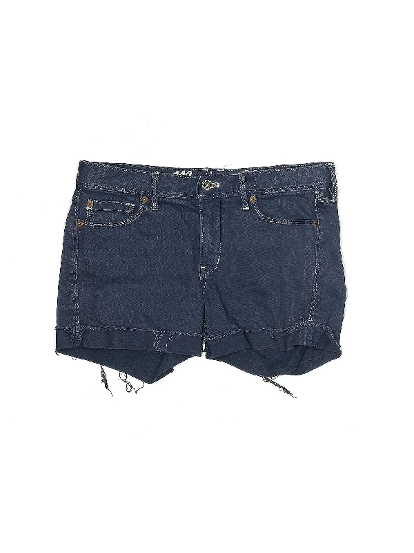 Women's Ruffled Hem Denim Shorts in Light Wash for a Feminine and Fashionable StyleMid-Rise Denim Shorts in Dark Wash