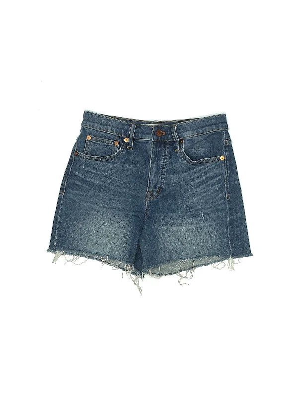 Women's Lace - Trimmed Shorts in White for a Romantic and Elegant OutfitMid-Rise Denim Shorts in Medium Wash Women's Lace - Trimmed Shorts in White for a Romantic and Elegant OutfitMid-Rise Denim Shorts in Medium Wash