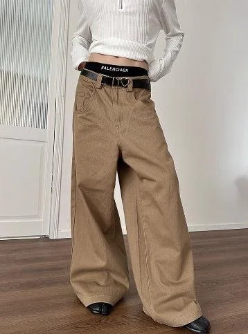 High - waisted women jeans for a flattering silhouetteStacked Wide-Leg High-Waist Jeans High - waisted women jeans for a flattering silhouetteStacked Wide-Leg High-Waist Jeans