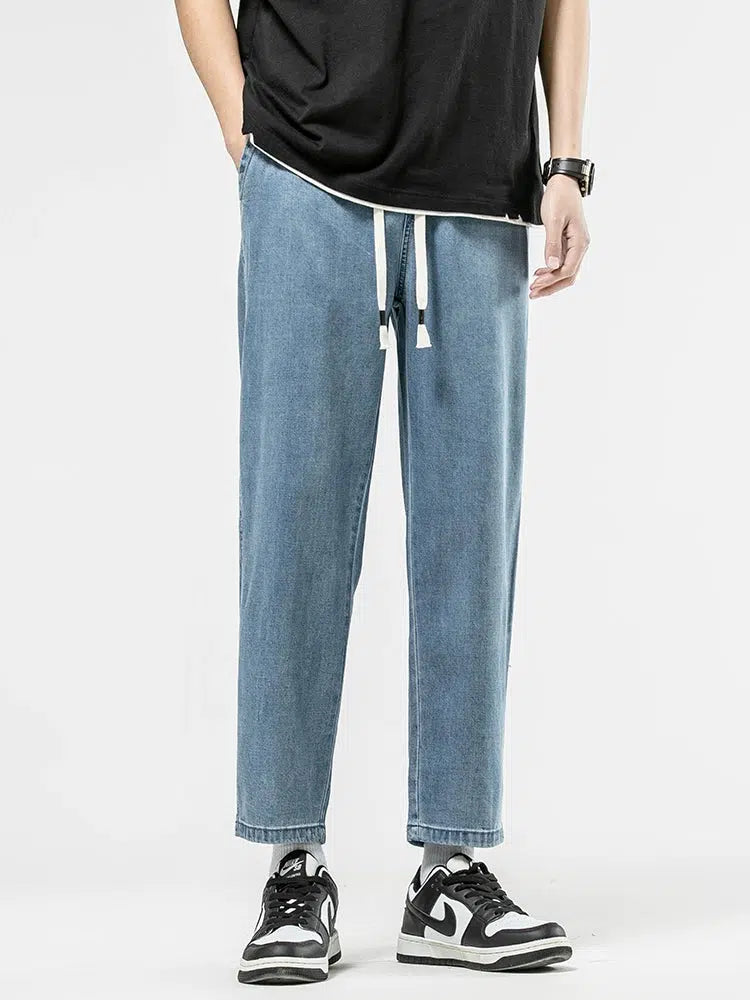 Mom jeans for a nostalgic and casual lookStraight Drawstring Jeans