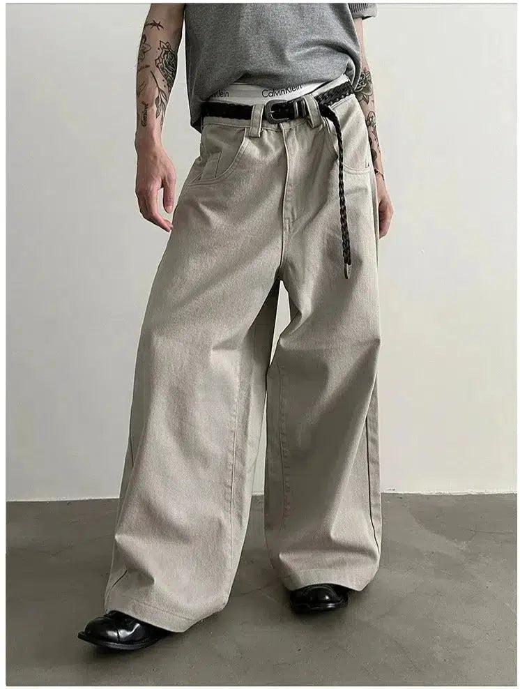 High - waisted women jeans for a flattering silhouetteWide-leg Straight-leg Cargo Jeans