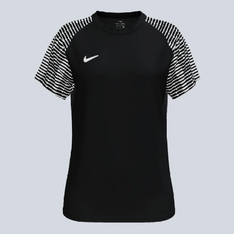 Women's jersey for beach sportsNike Women's Academy 22 Jersey