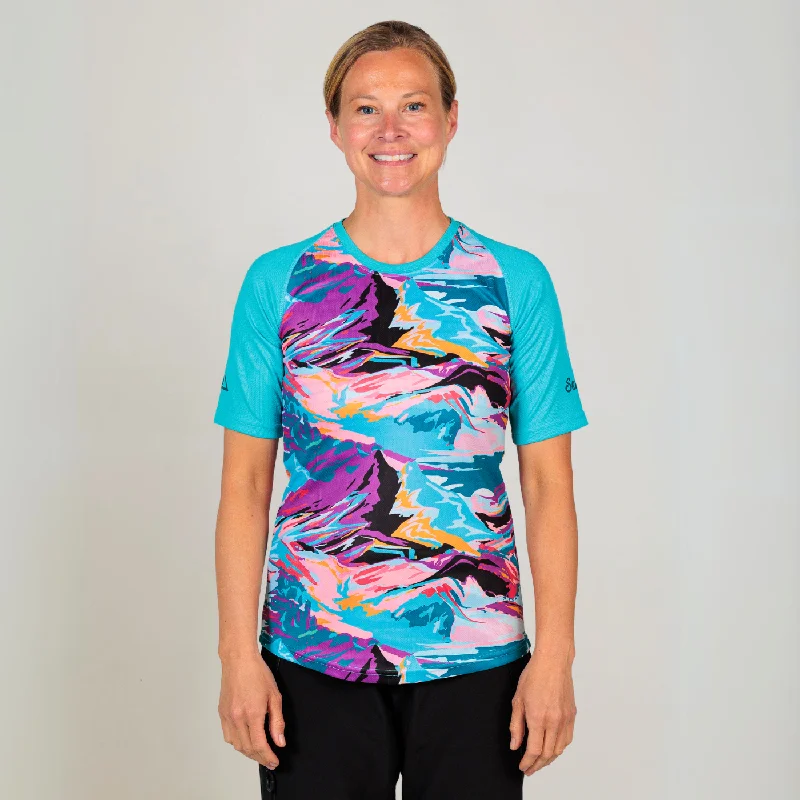 Women's jersey with a drawstring at the waistSend It Women's Short Sleeved MTB Jersey | Wild Mountain