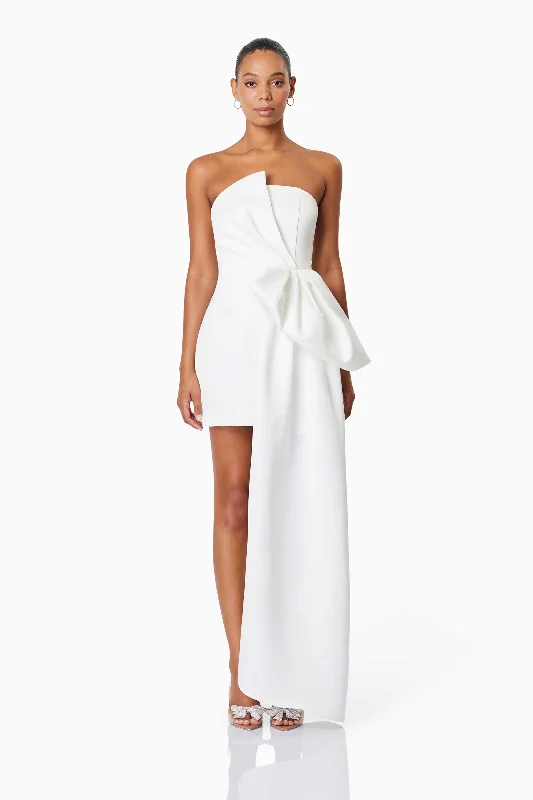 Printed Abstract Women Dress for a Modern and Artistic AppealAlice Bow Strapless Mini Dress In White