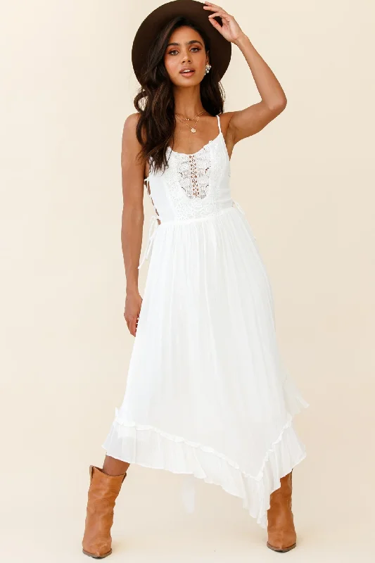 Off - the - Shoulder Women Dress for a Romantic and Feminine LookAngel Lace-up Maxi Dress White