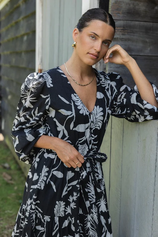 Lace - Embellished Women Dress for an Elegant and Sophisticated AppearanceAria Black & White LS V Neck Tiered Maxi Dress