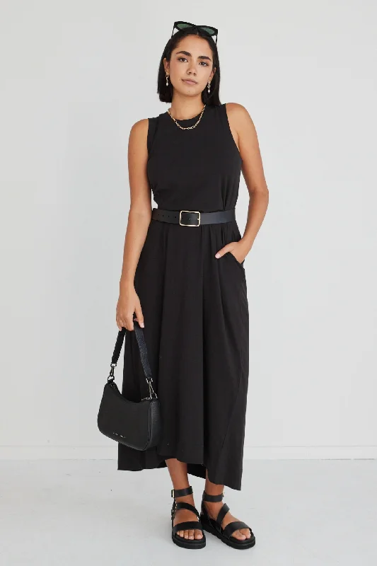 Mermaid - Style Women Dress with a Fitted Silhouette for Special OccasionsBase Black Knit Swing Dress