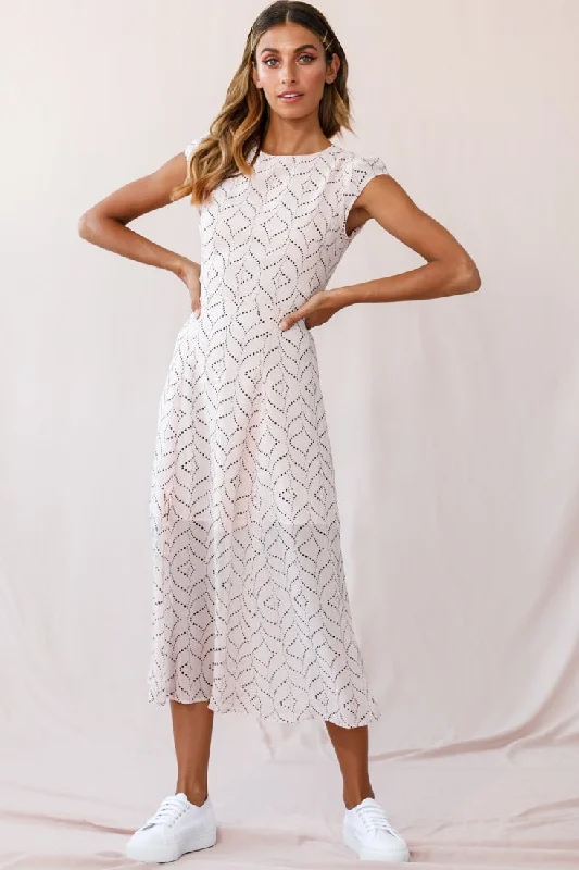 Shift Women Dress with a Simple and Classic Design for Everyday WearBecky Cap Sleeve Crew Neck Midi Dress Dot Print Blush