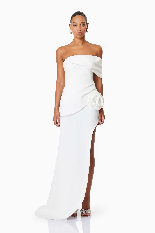 Printed Abstract Women Dress for a Modern and Artistic AppealBethany Off The Shoulder Maxi Gown In White Printed Abstract Women Dress for a Modern and Artistic AppealBethany Off The Shoulder Maxi Gown In White