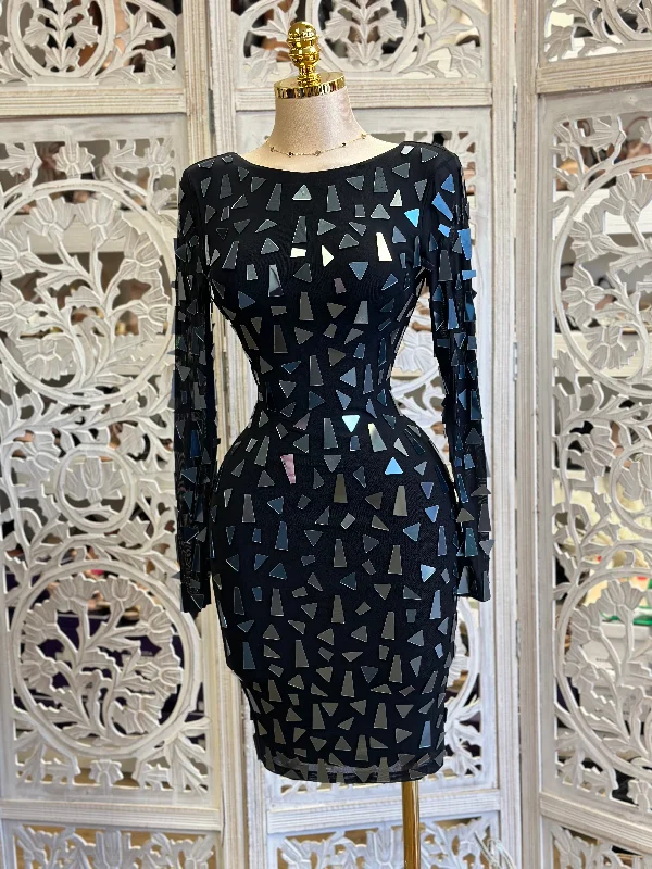 Wrap - Style Women Dress with Adjustable Fit for All Body TypesBlack Scoop Neck Triangle Sequin Dress- Stretchy, Estira