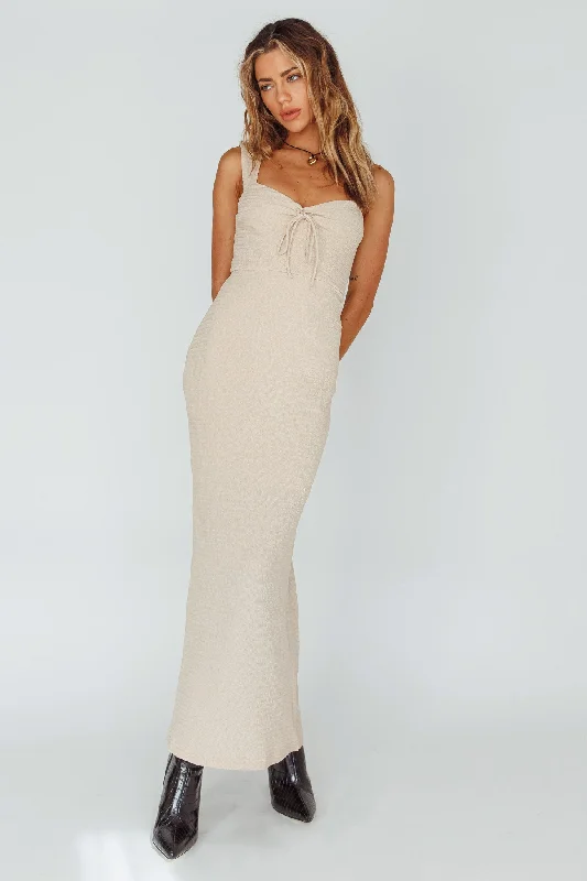 Sleeveless Women Dress in Bright Colors for Summer PartiesCarinn Tied Bust Maxi Dress Clay