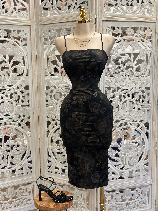 Mini Women Dress with a Short Hem for a Young and Trendy StyleDark Leaf Patter Cami Midi Dress- Stretchy, Estira Mini Women Dress with a Short Hem for a Young and Trendy StyleDark Leaf Patter Cami Midi Dress- Stretchy, Estira