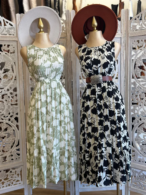 Lace - Embellished Women Dress for an Elegant and Sophisticated AppearanceFloral Cutout Midi Dress- Slightly Stretchy Lace - Embellished Women Dress for an Elegant and Sophisticated AppearanceFloral Cutout Midi Dress- Slightly Stretchy