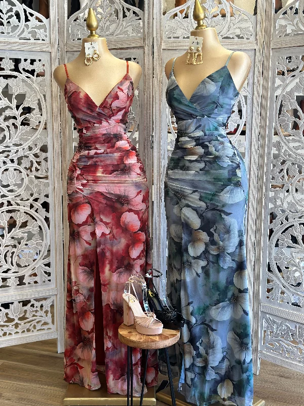 Ball Gown Women Dress with a Full Skirt for a Princess - like LookFloral Pattern Maxi DressDress - Stretchy Ball Gown Women Dress with a Full Skirt for a Princess - like LookFloral Pattern Maxi DressDress - Stretchy