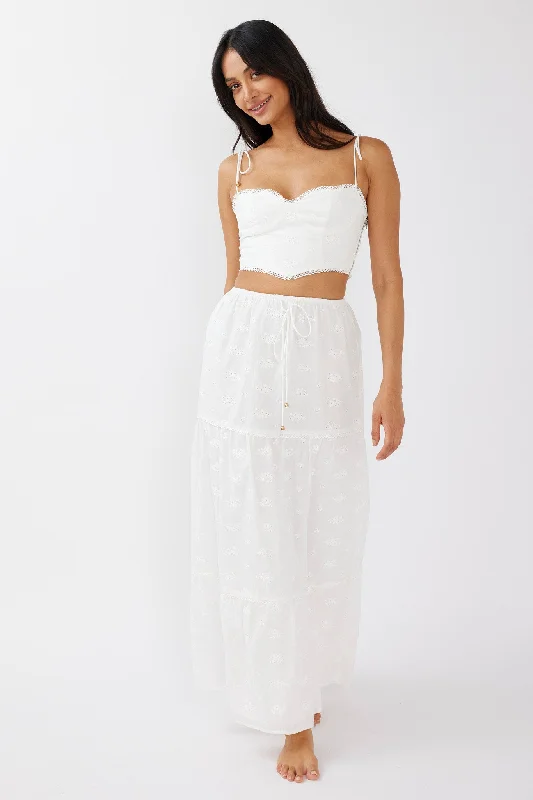 Ball Gown Women Dress with a Full Skirt for a Princess - like LookGracelyn Drawstring Embroidery Maxi Skirt White Ball Gown Women Dress with a Full Skirt for a Princess - like LookGracelyn Drawstring Embroidery Maxi Skirt White