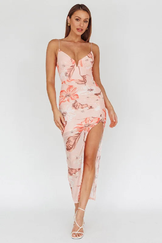 Strapless Women Dress with a Built - in Bra for Comfort and SupportLake Como Fitted Bodice Side Split Dress Floral Pink