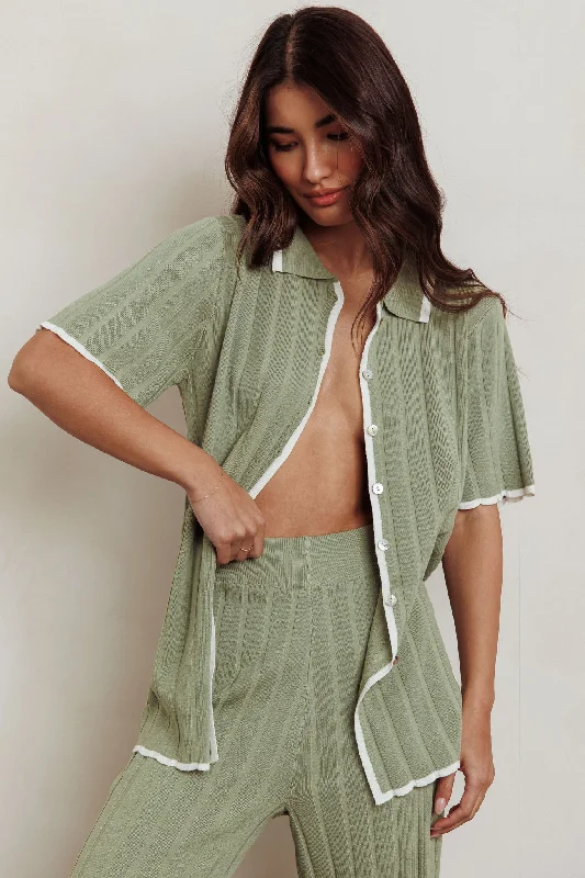 Mermaid - Style Women Dress with a Fitted Silhouette for Special OccasionsLiloh Ribbed Buttoned Shirt Sage