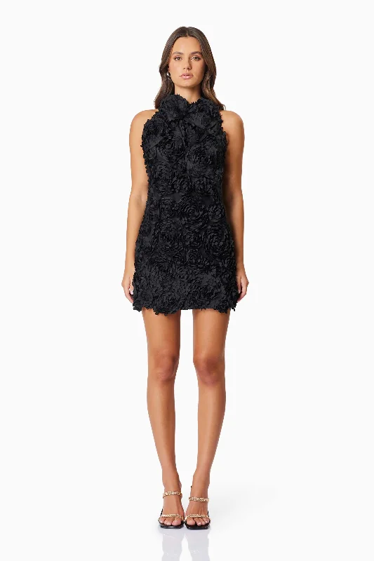 Maxi Women Dress with Floral Print for a Bohemian VibeMegan Halter Neck Mini Dress In Black Maxi Women Dress with Floral Print for a Bohemian VibeMegan Halter Neck Mini Dress In Black