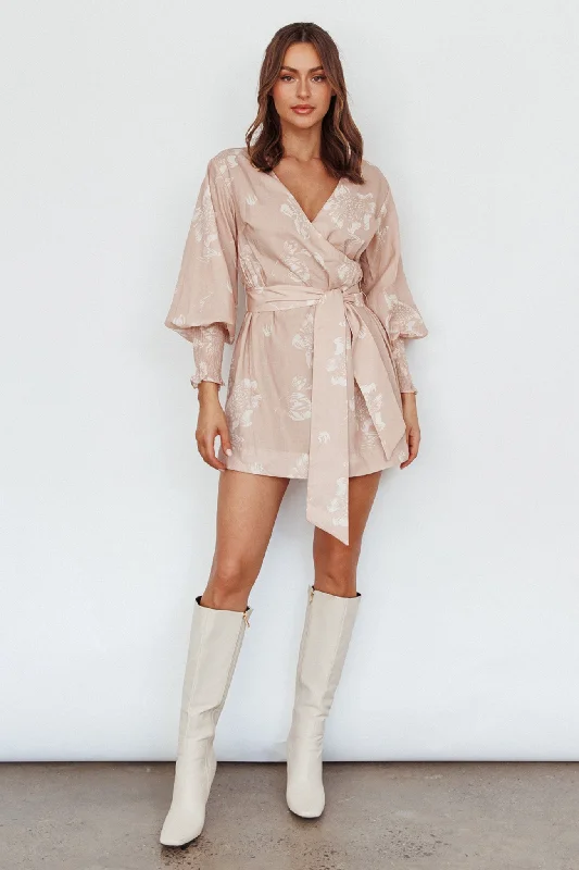 Maxi Women Dress with Floral Print for a Bohemian VibeNew Wave Long Sleeve Wrap Dress Sand