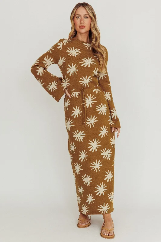 Empire Waist Women Dress to Accentuate the Bust and Conceal the WaistOrleans Star Print Knit Maxi Dress Olive