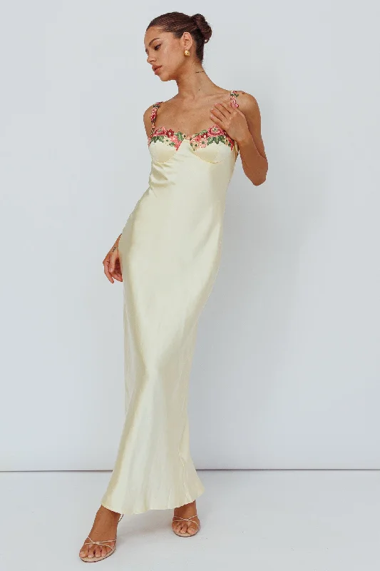 Ball Gown Women Dress with a Full Skirt for a Princess - like LookRose Garden Floral Applique Midi Dress Yellow Ball Gown Women Dress with a Full Skirt for a Princess - like LookRose Garden Floral Applique Midi Dress Yellow