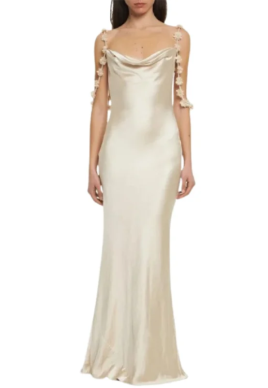 Ball Gown Women Dress with a Full Skirt for a Princess - like LookIvory Satin Flower Maxi Dress