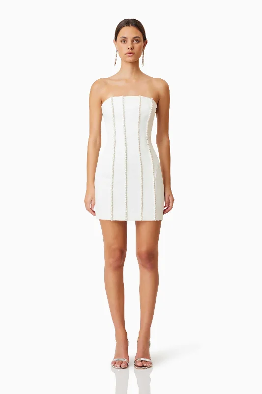 Shift Women Dress with a Simple and Classic Design for Everyday WearSonnet Mini Strapless Pearl Dress In White Shift Women Dress with a Simple and Classic Design for Everyday WearSonnet Mini Strapless Pearl Dress In White
