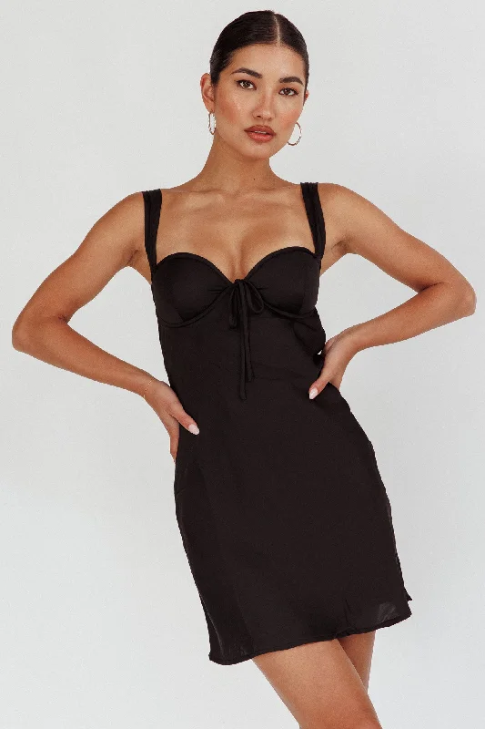 Plus Size Women Dress with a Flattering A - Line Cut for Comfort and StyleStazi Sweetheart Neckline Mini Dress Black