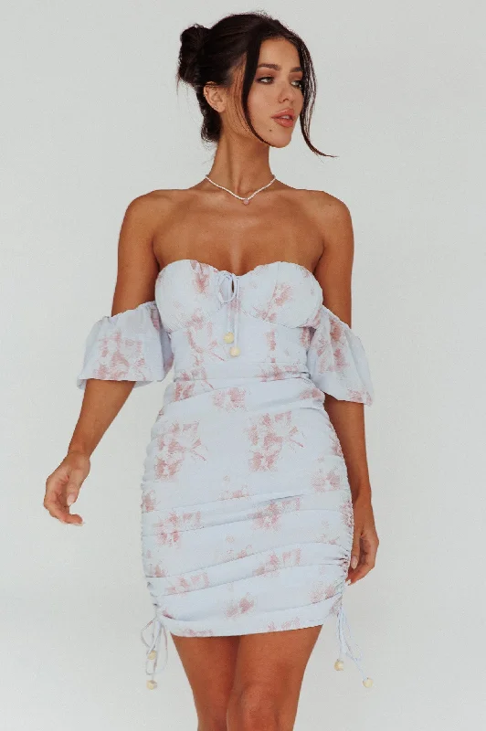 Sheath Women Dress with a Tailored Fit for a Professional LookSummer In Paradise Sweetheart Neckline Ruched Side Dress Printed Blue